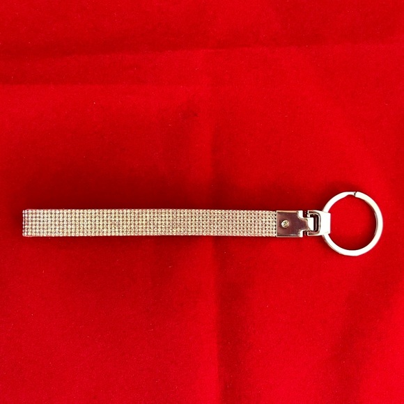 Key Chains NEW - LISA - Rhinestone - Picture 5 of 5